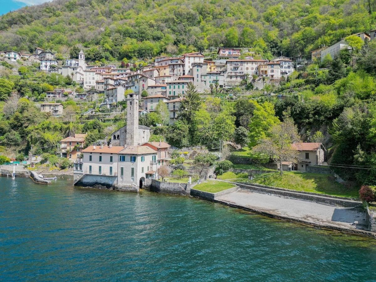 Deriva Apartment On Careno'S Beach By Rent All Como Nesso Dış mekan fotoğraf