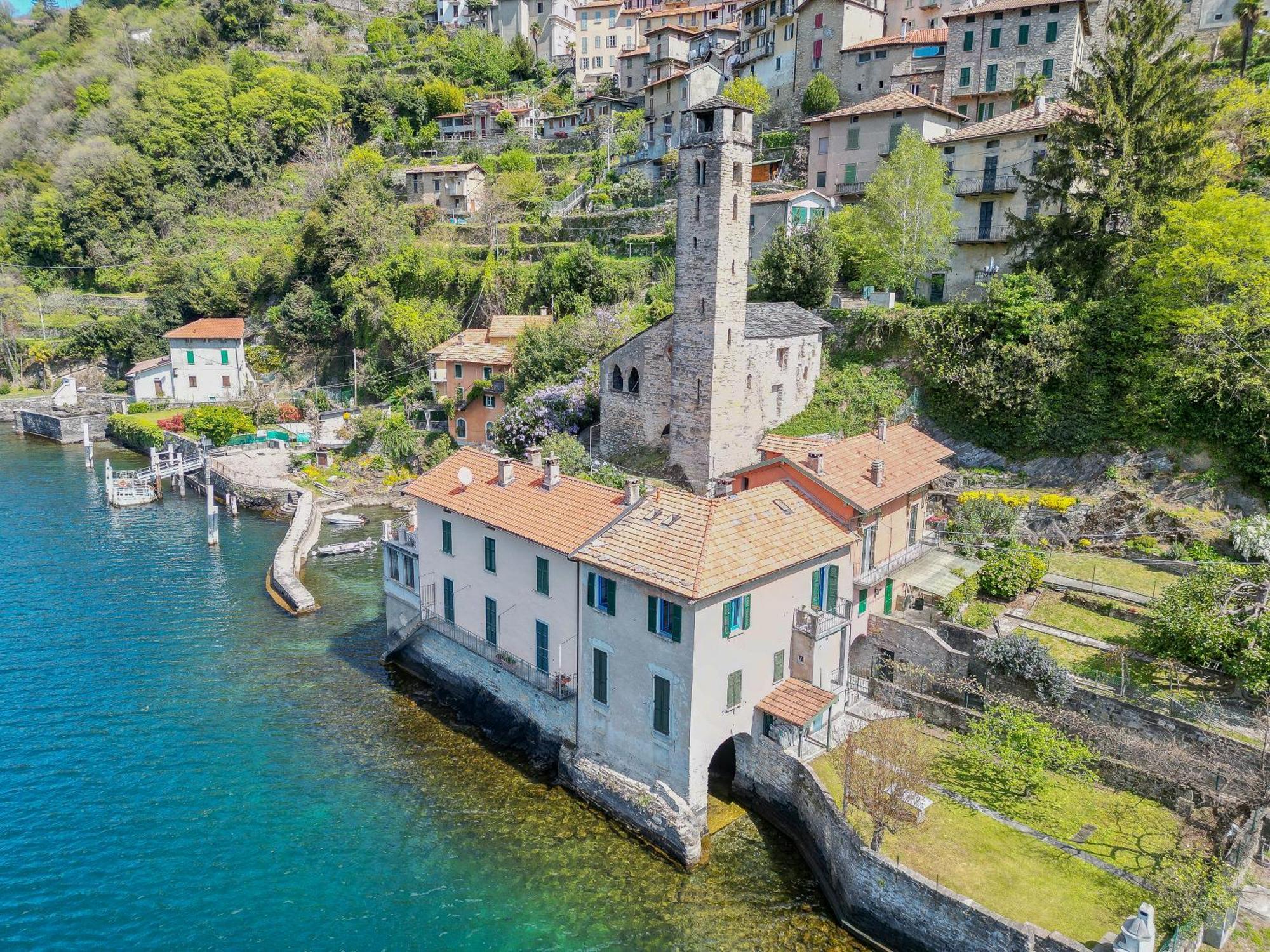 Deriva Apartment On Careno'S Beach By Rent All Como Nesso Dış mekan fotoğraf